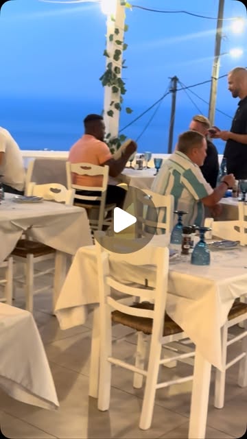 @santorini ROMANTICA social post preview