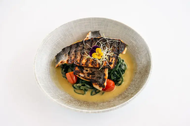 Taverna Romantica Instagram food and Santorini atmosphere
