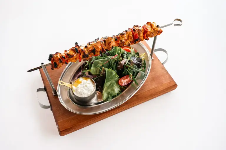 Taverna Romantica Instagram food and Santorini atmosphere